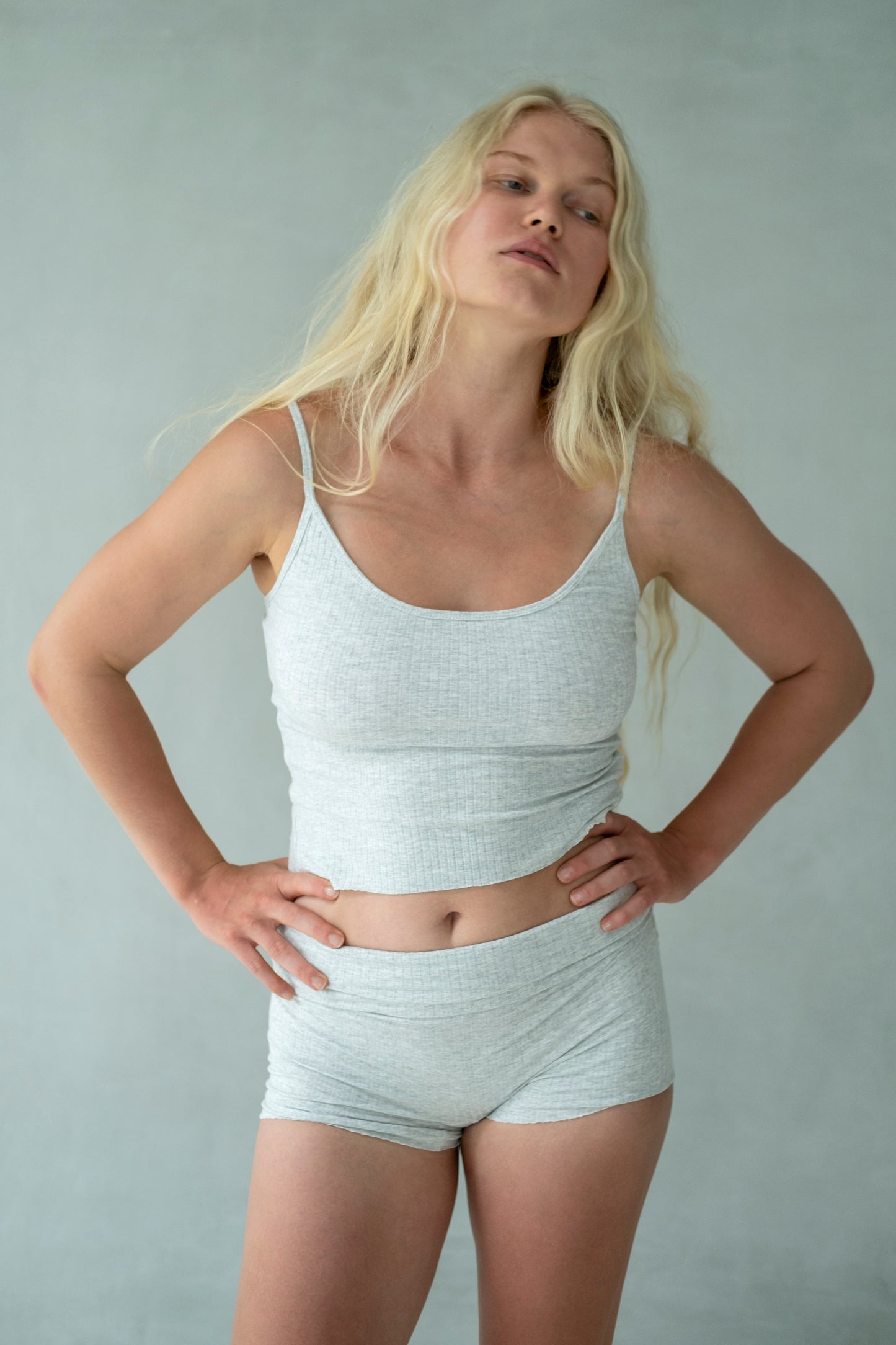 “Sore” raw edges tank top (grey rib)