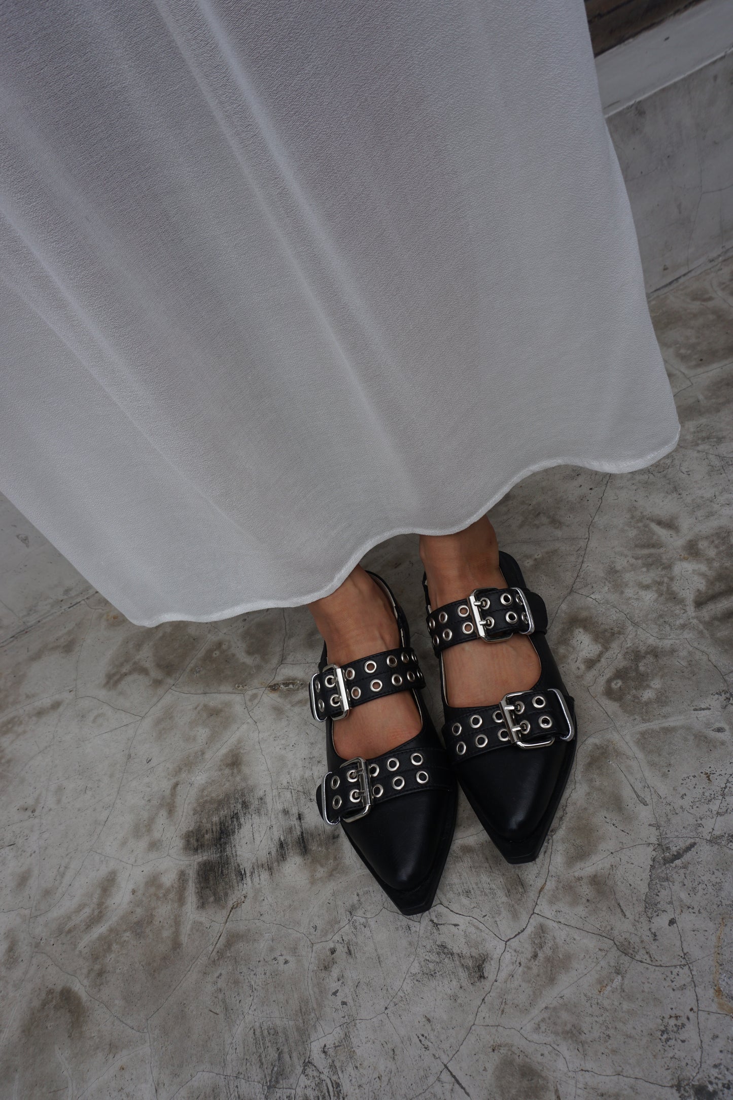 Leather belt sandal / Black - BURO