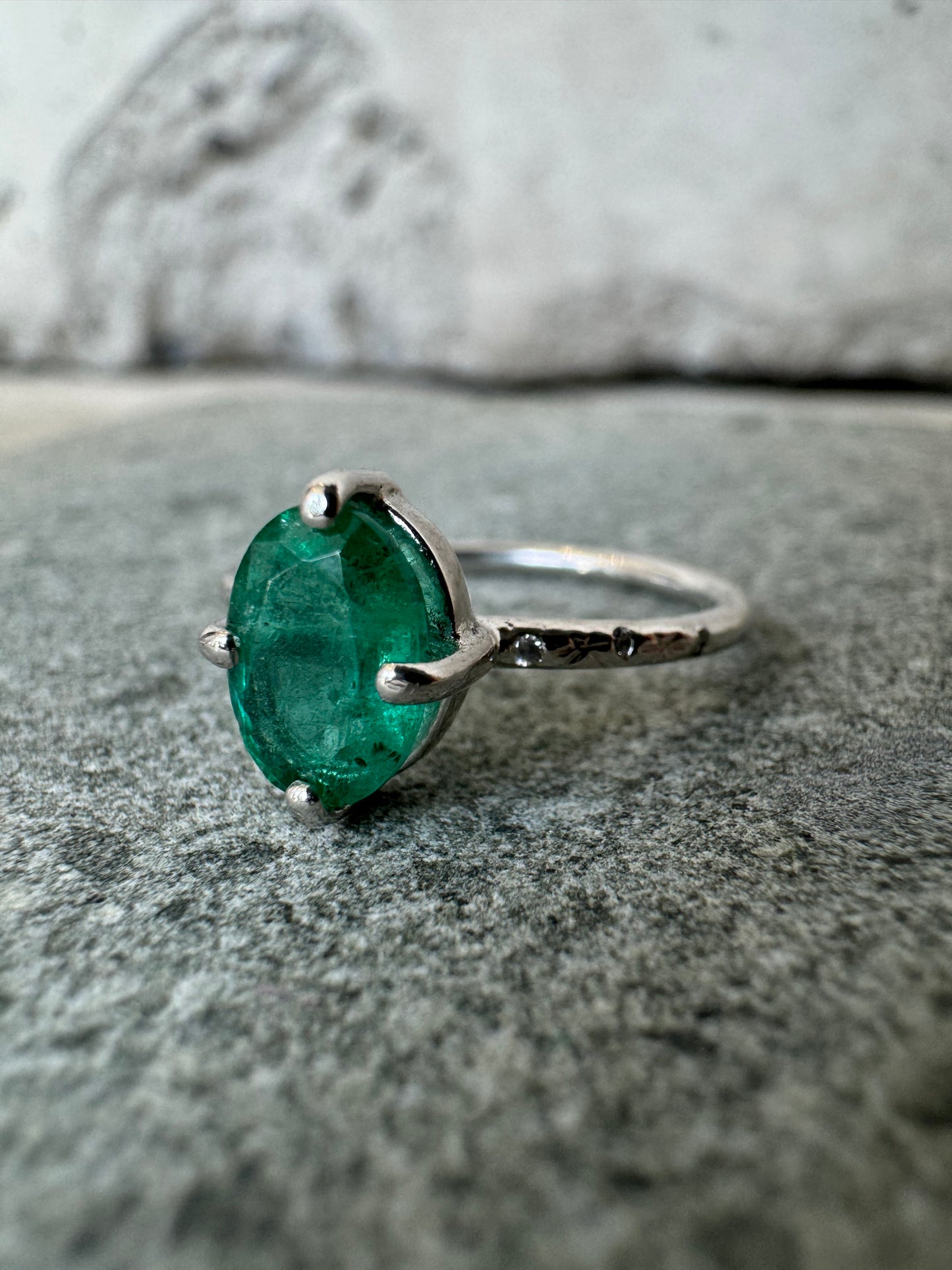 White gold 14k