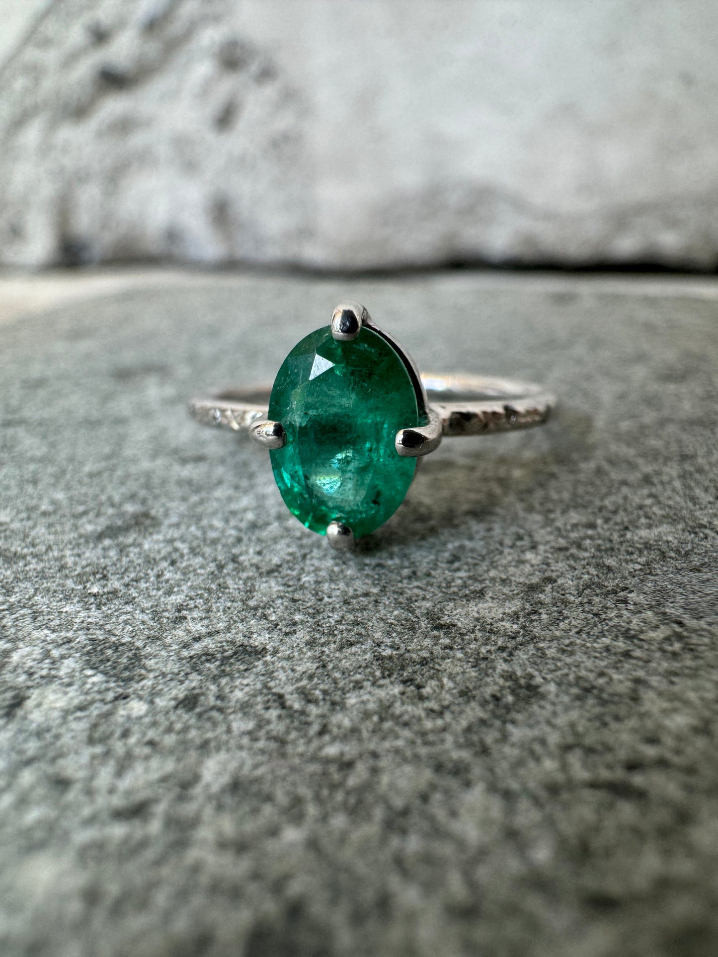 White gold 14k