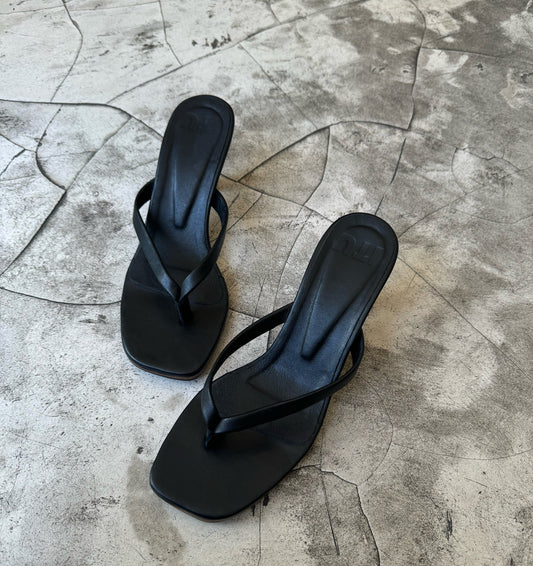 “Oran” heels shoes