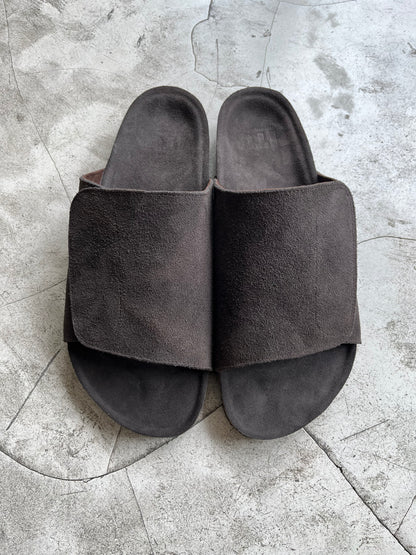 Unisex “Keno” suede sandals