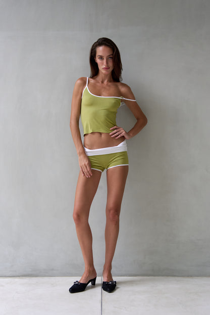 “Sore” raw edges tank top (matcha)