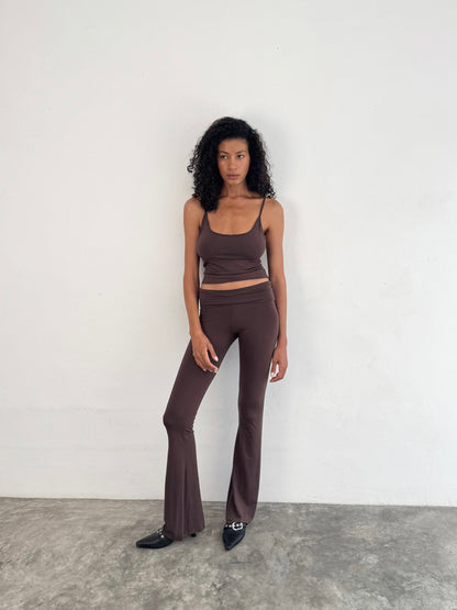 “Eris” raw edges flared pants (chc)