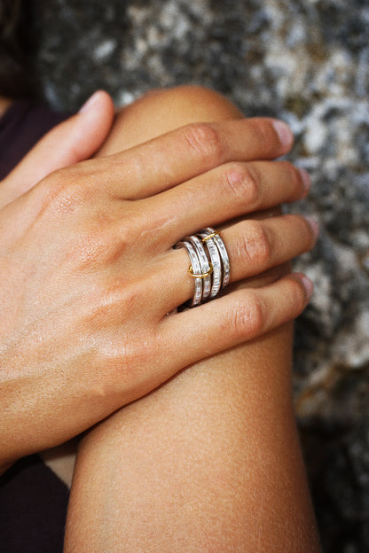 Snake stacked ring set / Silver with clear stones