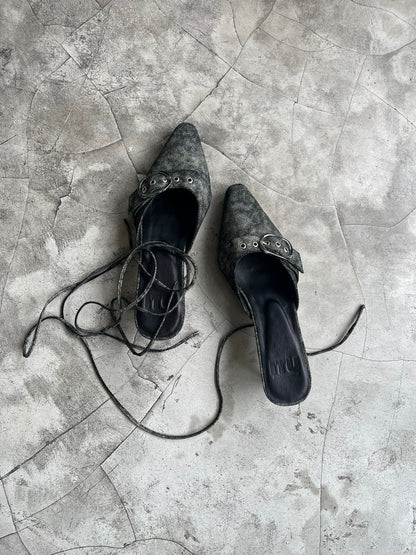 “Kaia” kitten heels shoes (white)