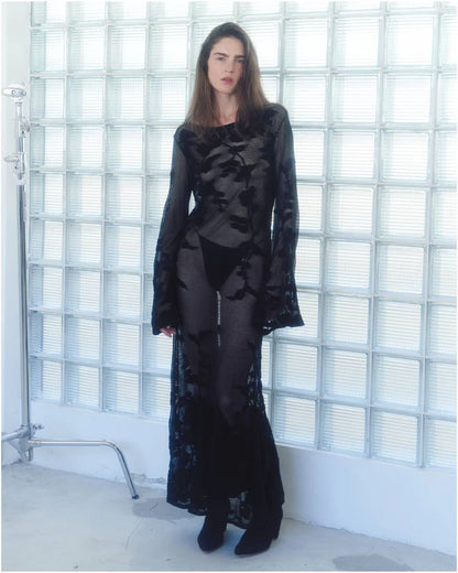 Naked lace dress in black